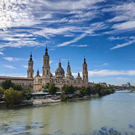 El Puente Del Arrabal By Alogest Lejlighed Zaragoza